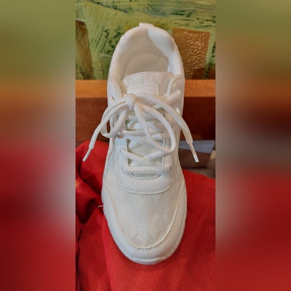 Classic White Women's Sneakers - Picture 2 of 7